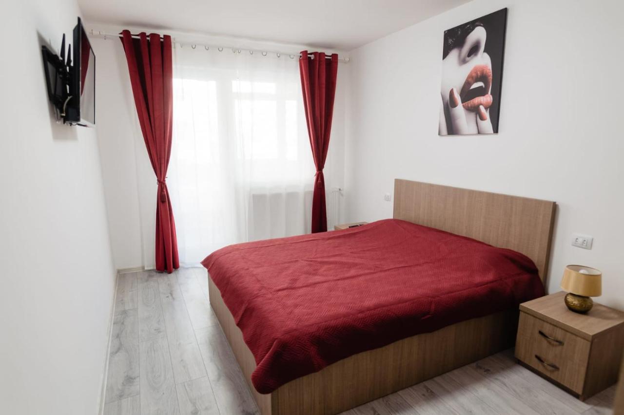 Home Sweet Home Bacau Ngoại thất bức ảnh